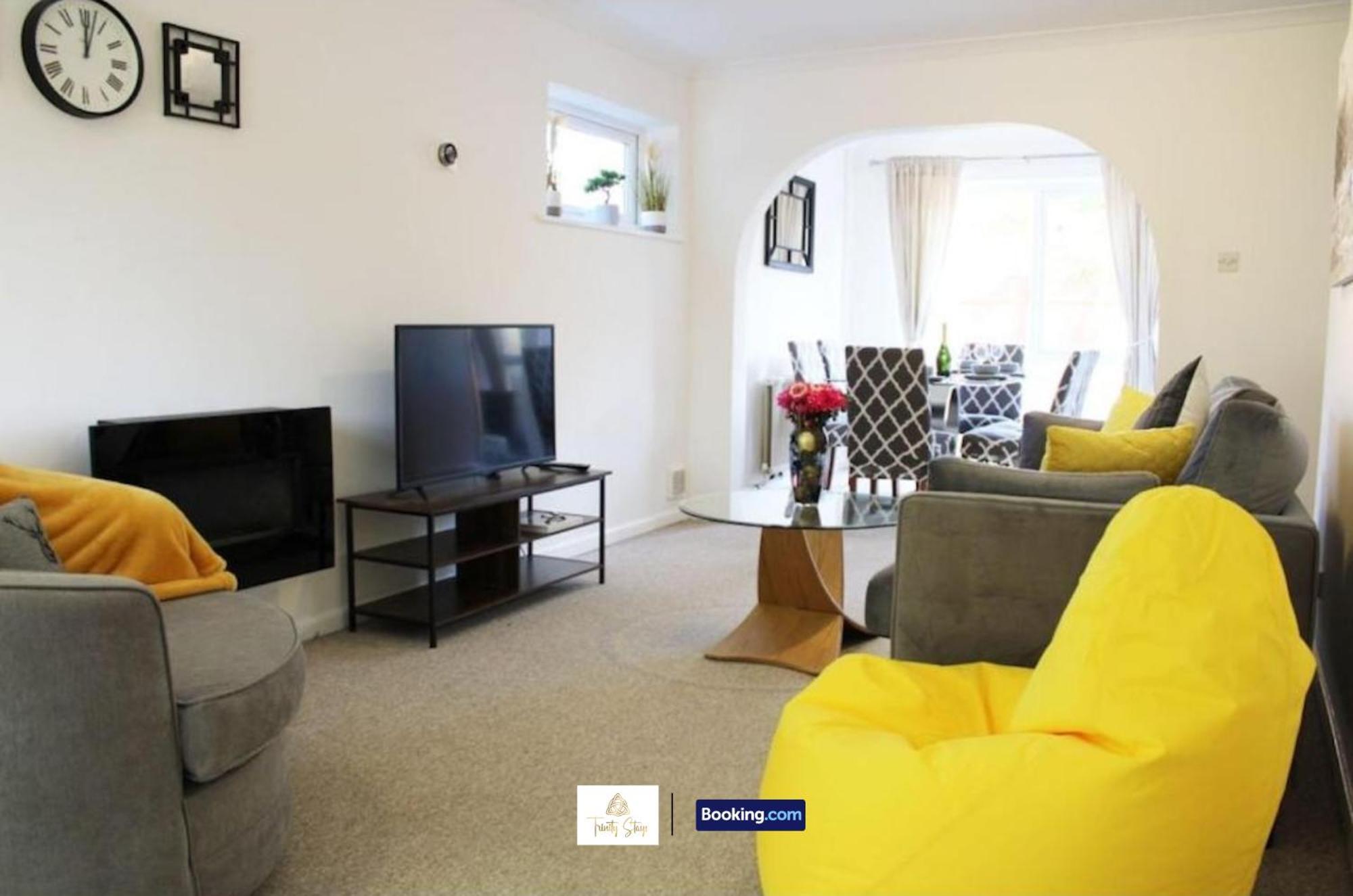 4 Bedroom House With Parking Near City Centre By Trinity Stays Short Lets & Serviced Accommodation Cambridge Zewnętrze zdjęcie